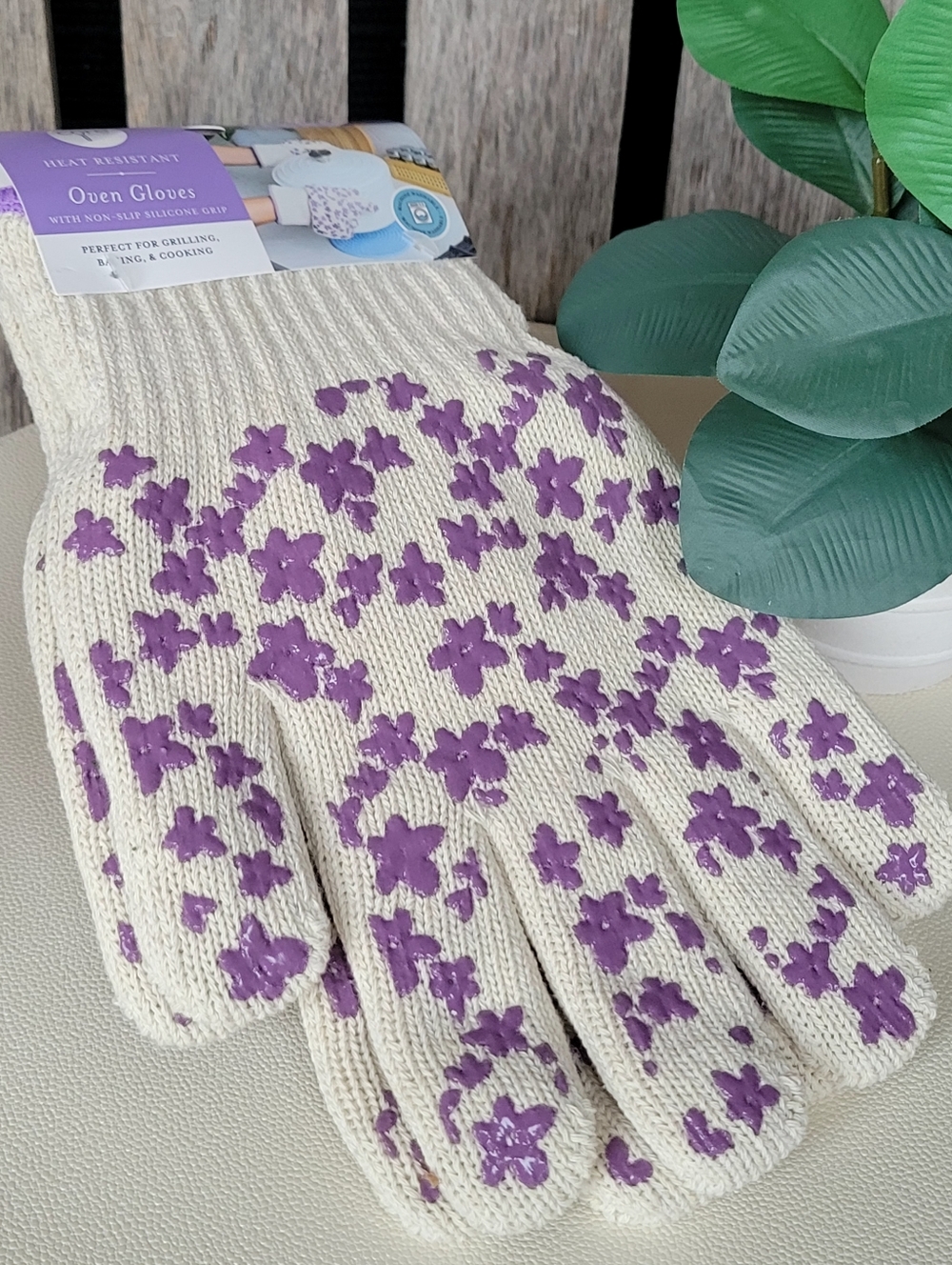 Oven Mitt Grilling Gloves with Purple Flower Grip -Core